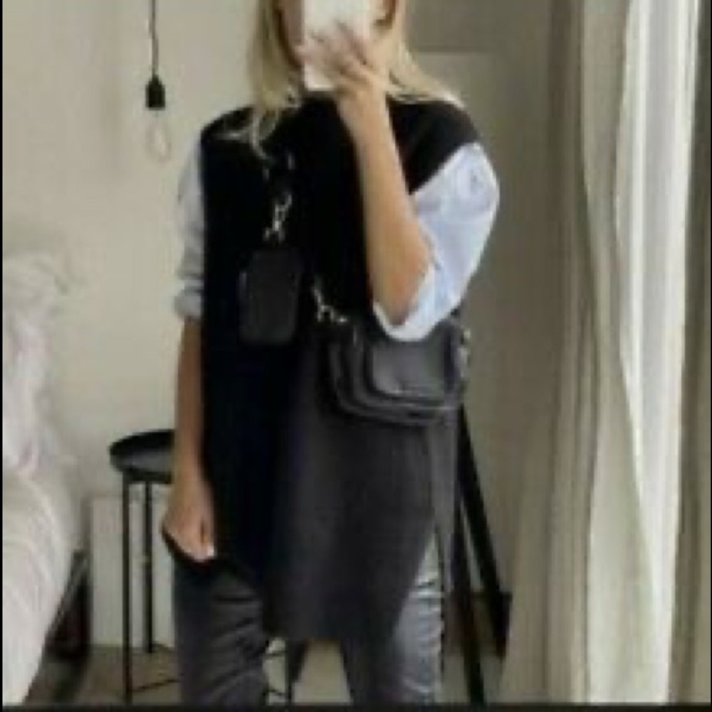 NWT H&M rib knit sweater vest - Picture 3 of 14